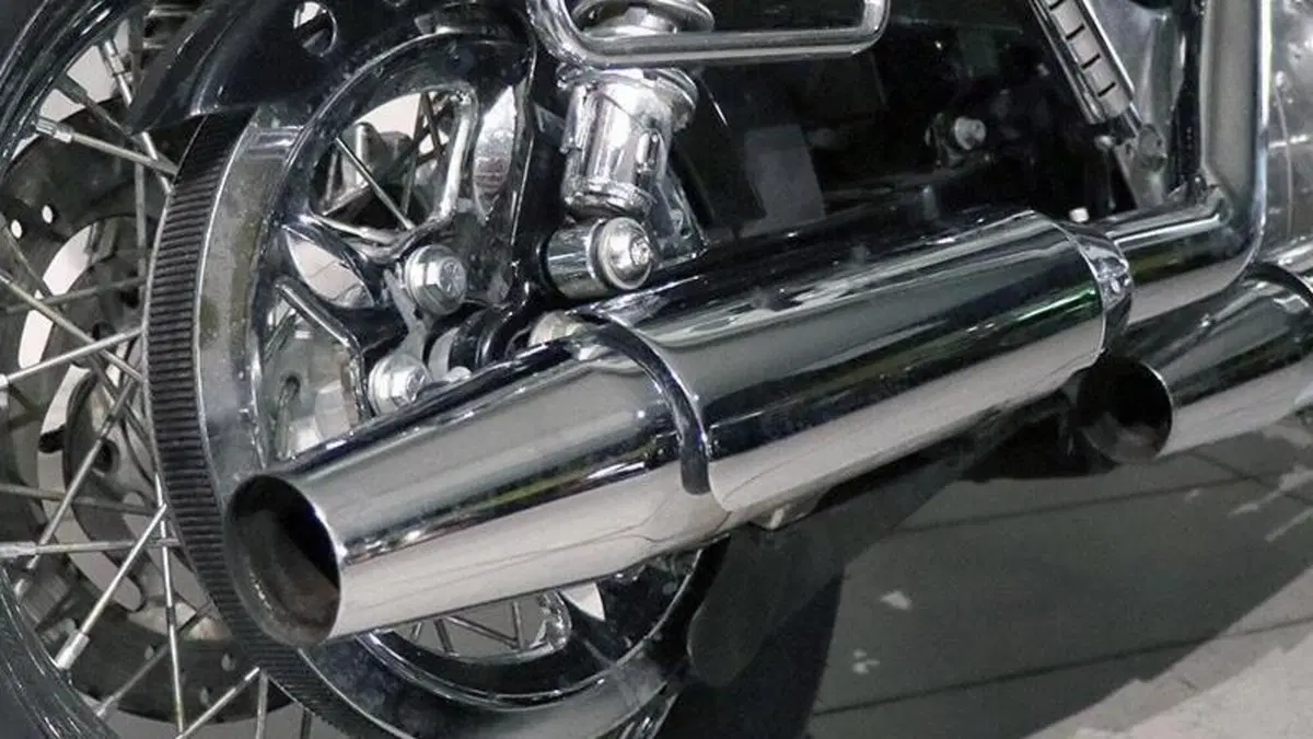 Harley-Davidson 883 (2006 - 07) - XL  (4)