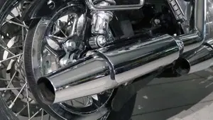 Harley-Davidson 883 (2006 - 07) - XL  (4)
