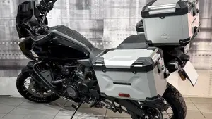 Harley-Davidson Pan America 1250 (2020 - 25)  (2)