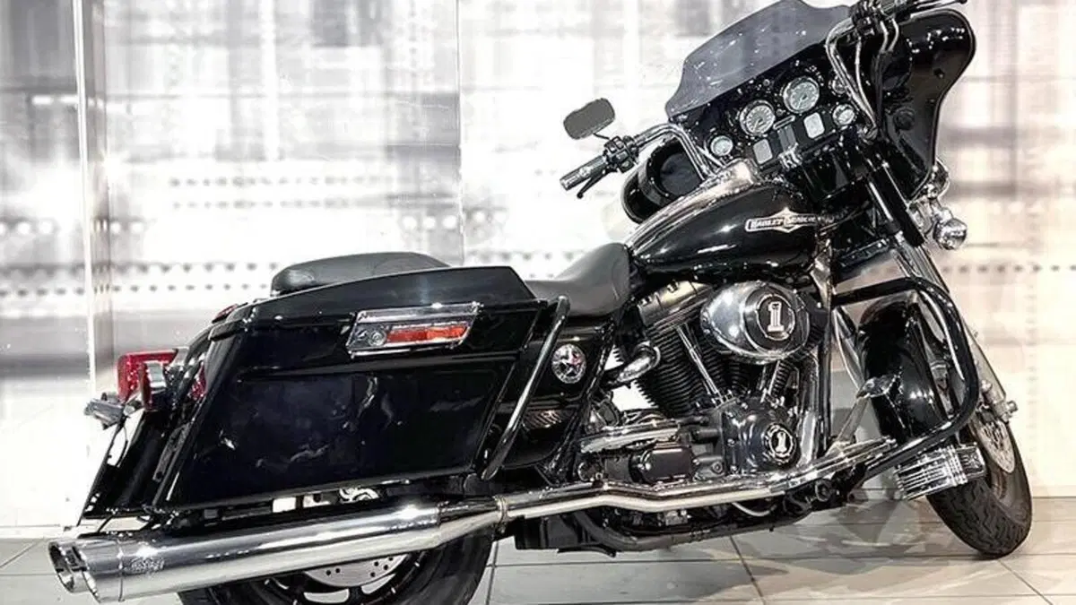 Harley-Davidson 1450 Electra Glide Standard (1999 - 00) - FLHT  (8)