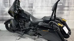 Harley-Davidson 114 Street Glide Special (2019 - 20) - FLHXS  (2)