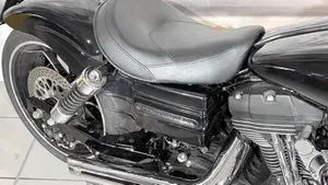 Harley-Davidson 1584 Street Bob (2007) - FXDB  (4)
