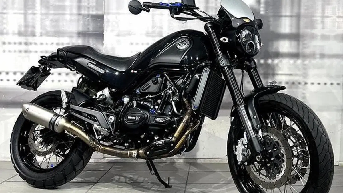 Benelli Leoncino 500 ABS (2017 - 20) 