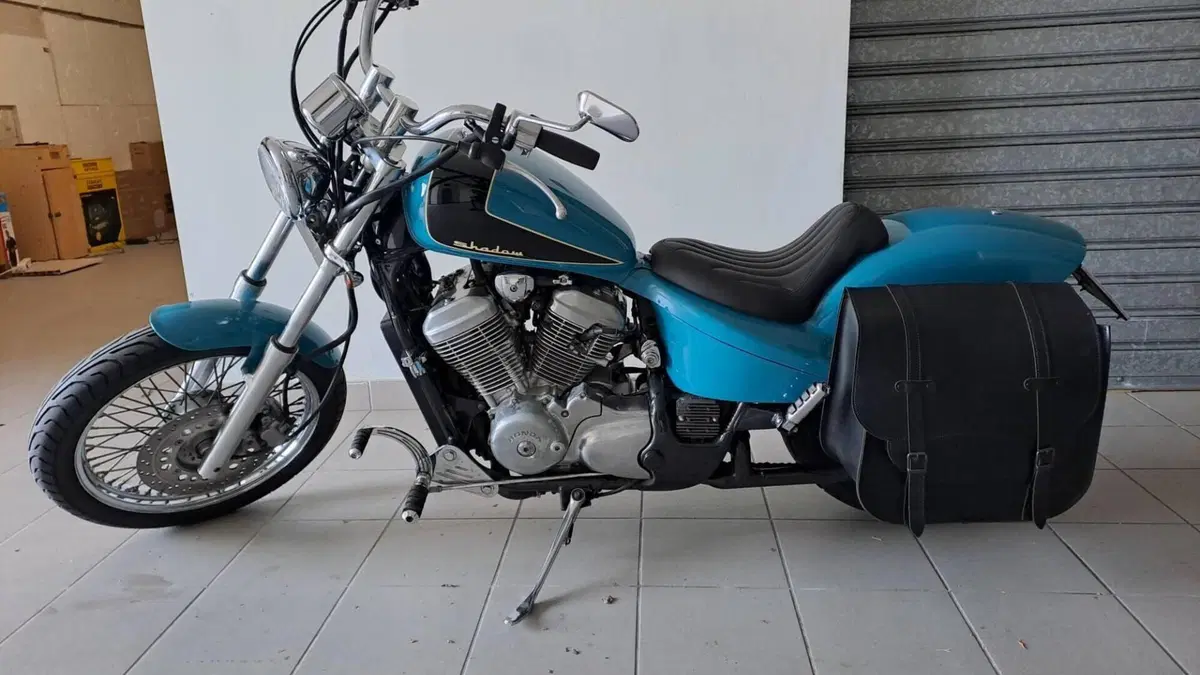 Honda VT 600 C Shadow (1989 - 02)  (2)