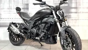 Benelli 502 C (2019 - 20) 