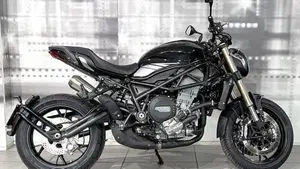 Benelli 752 S (2019 - 20)  (6)