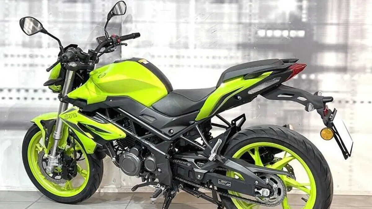Benelli BN 125 (2021 - 25)  (2)