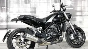 Benelli Leoncino 500 (2021 - 25)  (8)