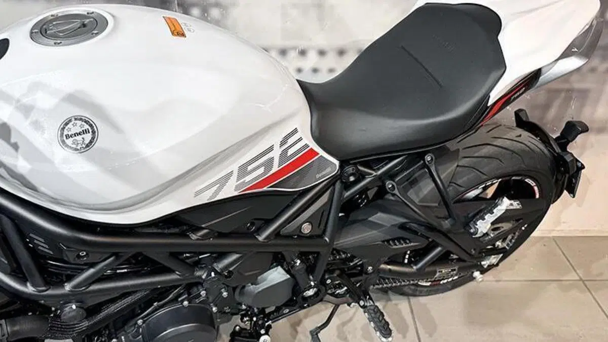 Benelli 752 S (2022 - 25)  (3)