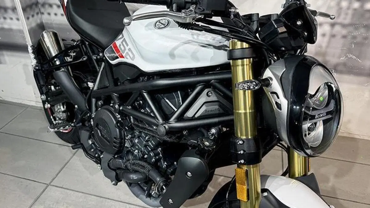 Benelli 752 S (2022 - 25)  (5)