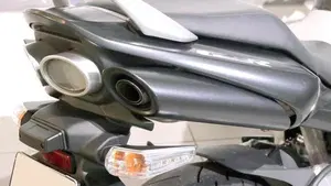 Suzuki GSR 600 (2006 - 11)  (2)