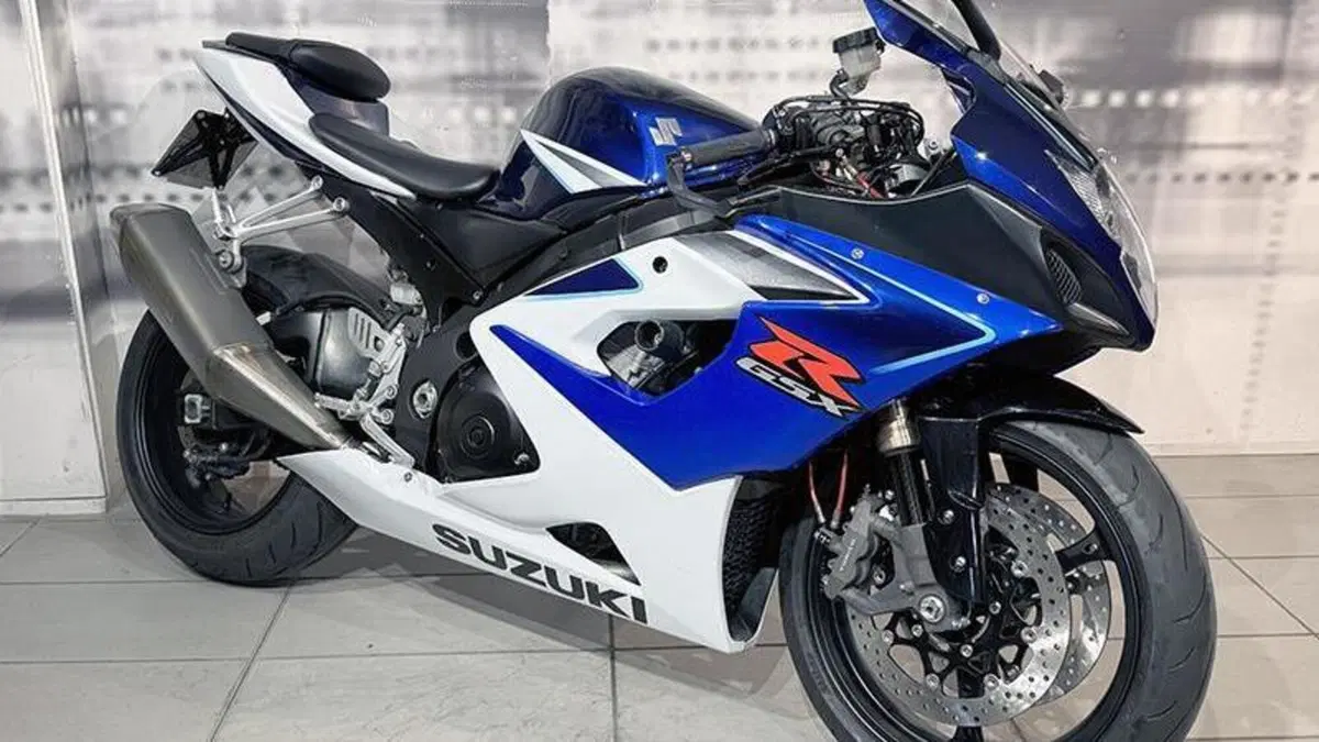 Suzuki GSX-R1000 (2005 - 06) 