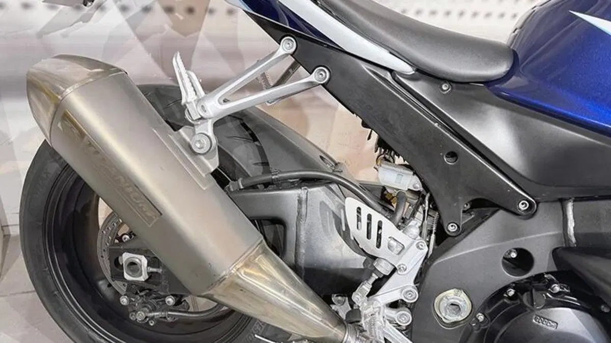 Suzuki GSX-R1000 (2005 - 06)  (4)