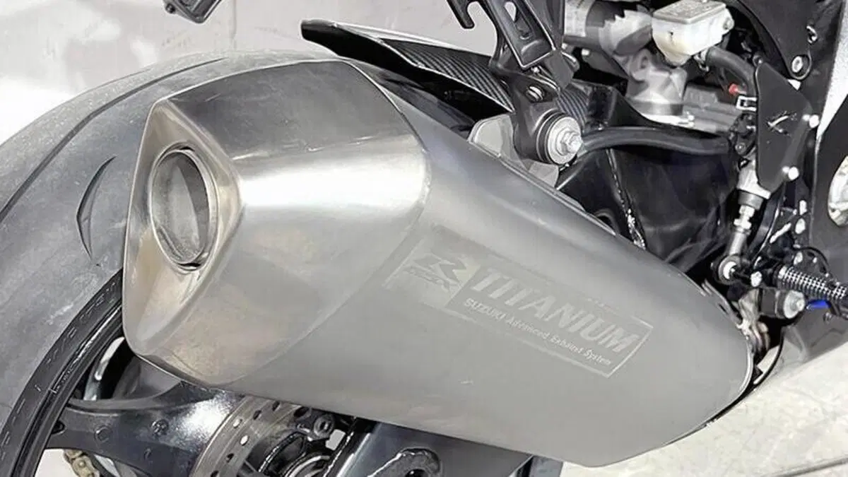Suzuki GSX-R1000 (2005 - 06)  (3)
