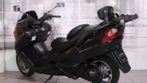 Suzuki Burgman AN 400 i.e. (2004 - 05)  (2)