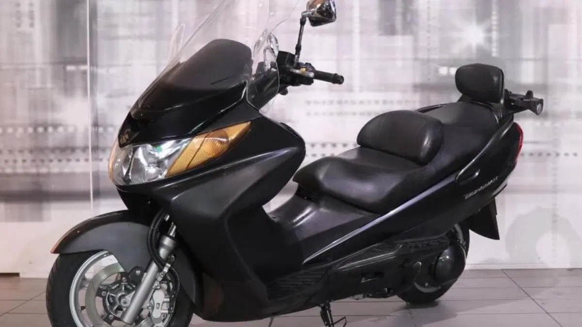 Suzuki Burgman AN 400 i.e. (2004 - 05)  (7)