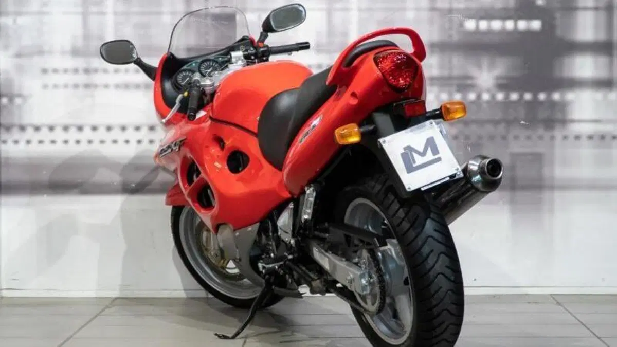 Suzuki GSX 600 F (1998- 05)  (2)