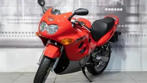 Suzuki GSX 600 F (1998- 05)  (7)