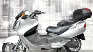 Suzuki Burgman AN 650 (2002 - 03)  (7)