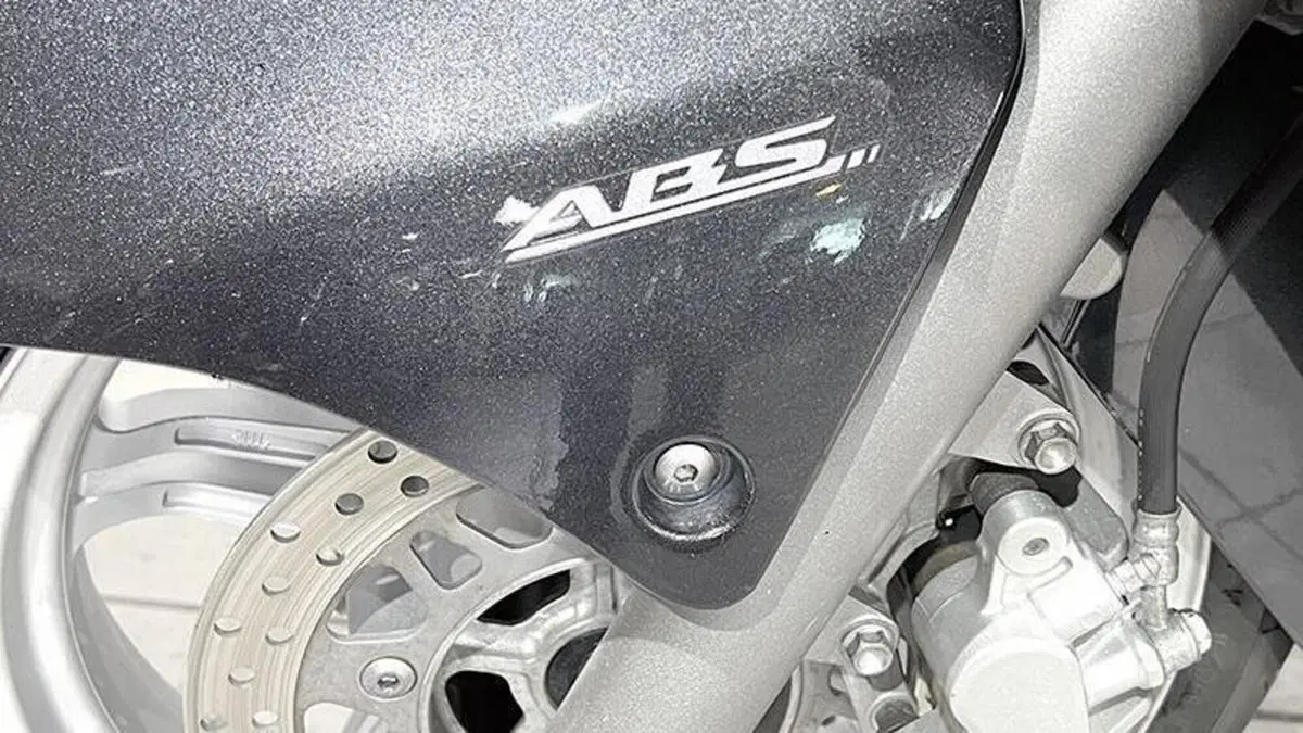 Suzuki Burgman AN 650 Executive ABS (2006 - 12)  (4)