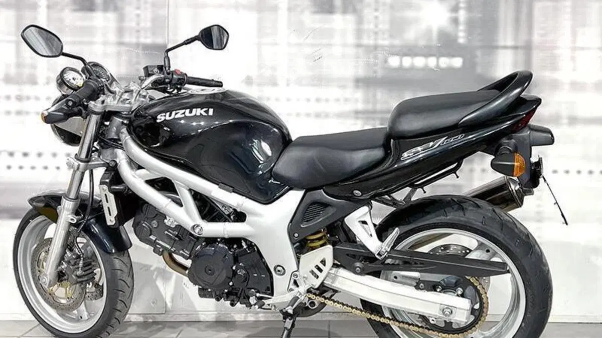 Suzuki SV 650 (1999 - 02)  (2)