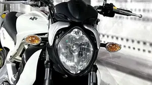 Suzuki Gladius 650 SFV (2009 - 15)  (8)
