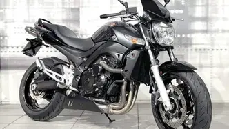 Suzuki GSR 600 (2006 - 11) usata