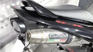 Suzuki GSR 600 (2006 - 11)  (5)