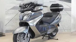 Suzuki Burgman AN 650 Executive ABS (2006 - 12)  (5)