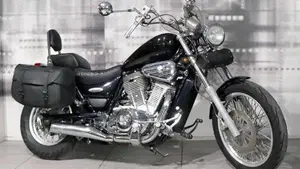 Suzuki VS 600 GLF Intruder (1996 - 98) 