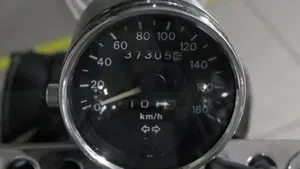 Suzuki VS 600 GLF Intruder (1996 - 98)  (4)