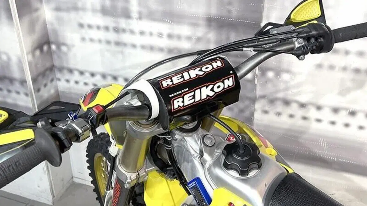 Suzuki RM 450 Z (2008 - 11)  (6)