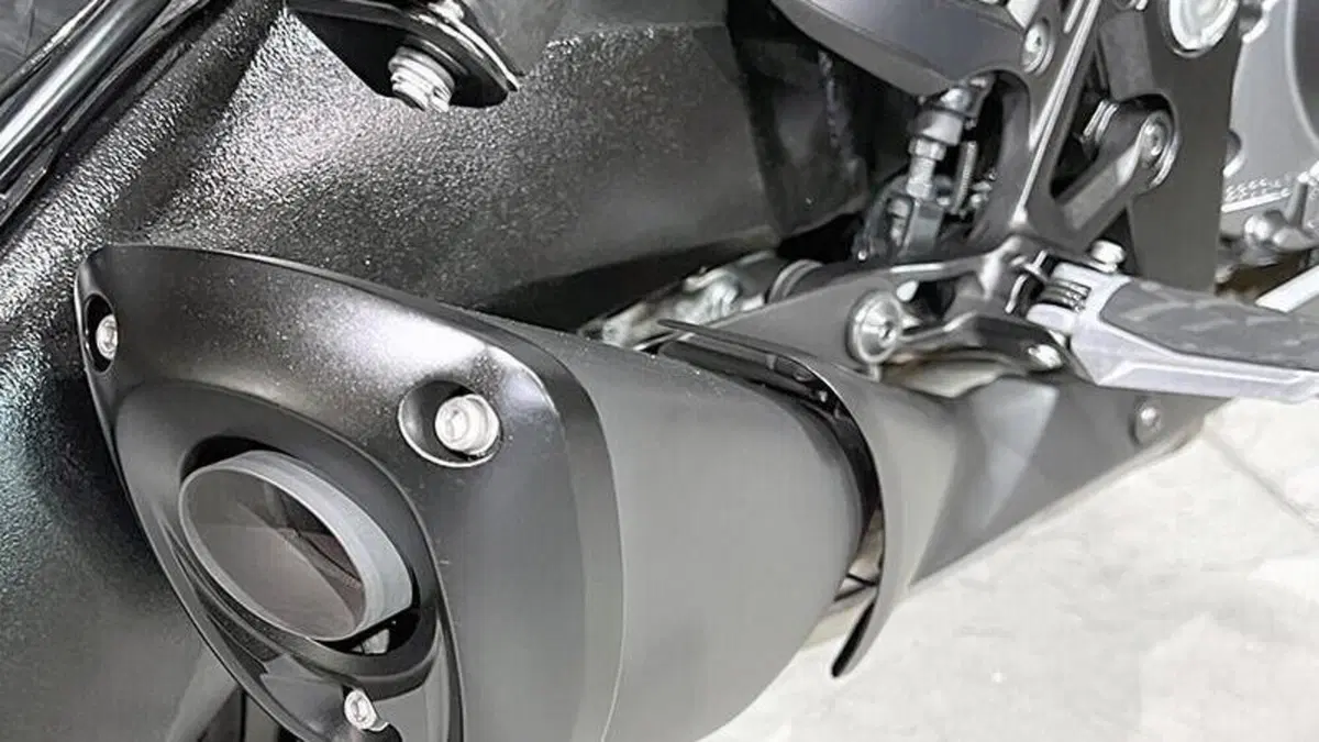 Suzuki GSX-S1000 (2021 - 25)  (3)