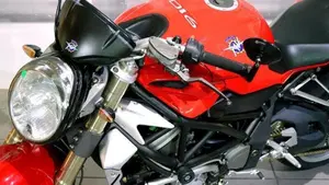 MV Agusta Brutale 910 S (2005 - 11)  (7)