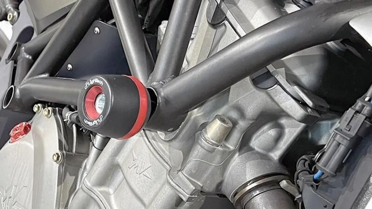 MV Agusta Brutale 910 S (2005 - 11)  (5)