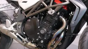 MV Agusta Brutale 1090 RR (2009 - 15)  (3)