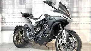 MV Agusta Turismo Veloce 800 Lusso SCS (2017 - 20) 