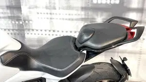 MV Agusta Turismo Veloce 800 Lusso SCS (2017 - 20)  (5)