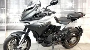 MV Agusta Turismo Veloce 800 Lusso SCS (2017 - 20)  (7)