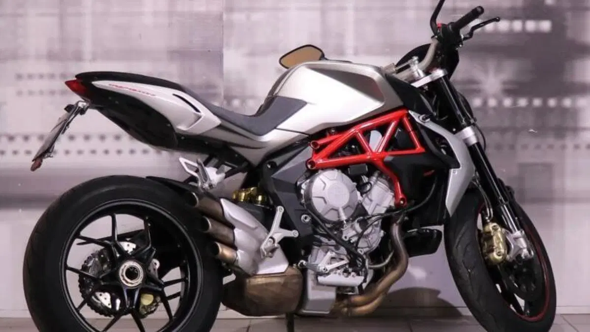 MV Agusta Brutale 800 EAS (2012 - 14)  (8)