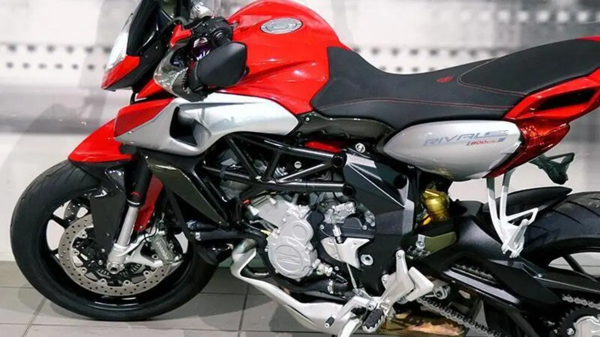 MV Agusta Rivale 800 EAS ABS (2013 -17)  (4)