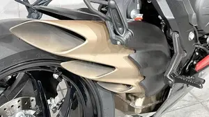MV Agusta F3 800 Rosso (2021 - 23)  (3)