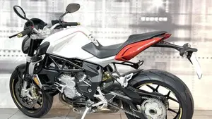 MV Agusta Brutale 800 (2012 - 15)  (2)