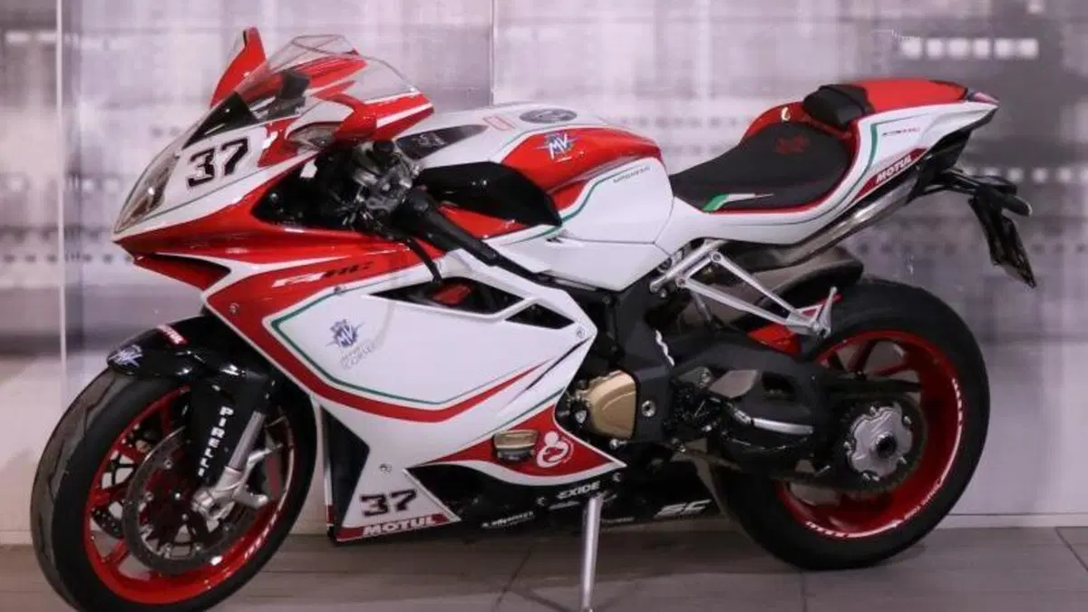MV Agusta F4 1000 (2010 - 15)  (7)