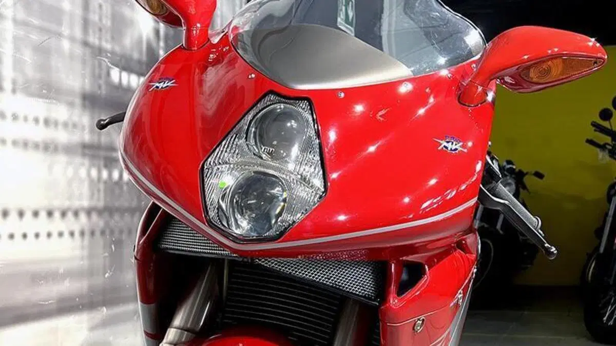 MV Agusta F4 750 S (2000 - 02)  (3)