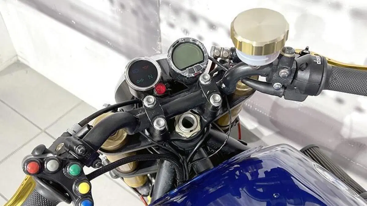 Bmw K 75 RT  (6)