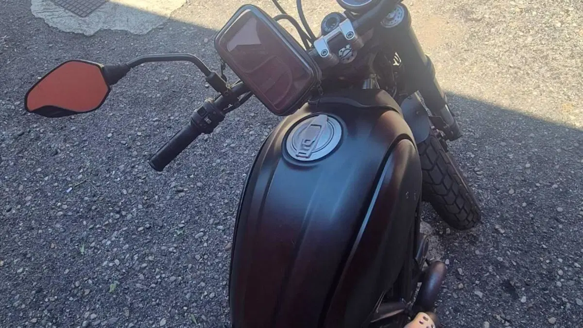 Ducati Scrambler 800 Classic (2015 - 16)  (4)