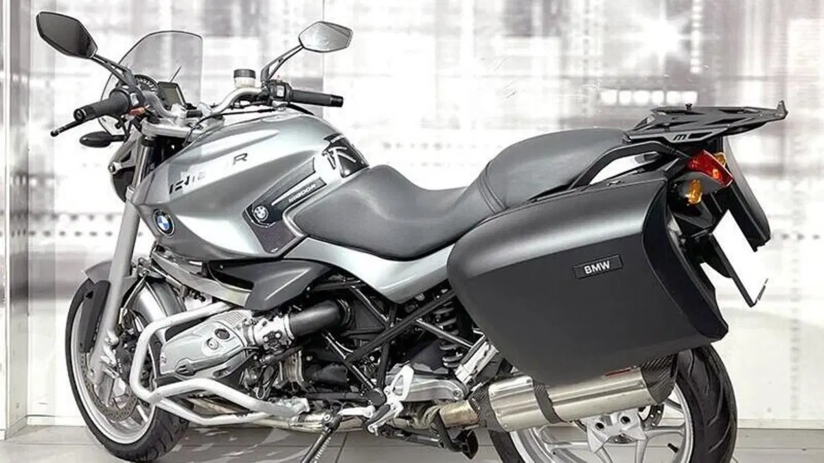 Bmw R 1200 R (2006 - 11)  (2)