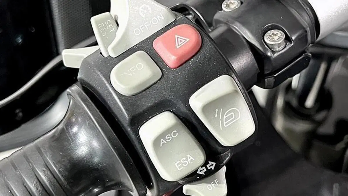 Bmw R 1200 RT (2010 - 13)  (4)