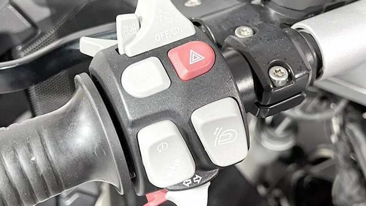 Bmw R 1200 RT (2010 - 13)  (3)